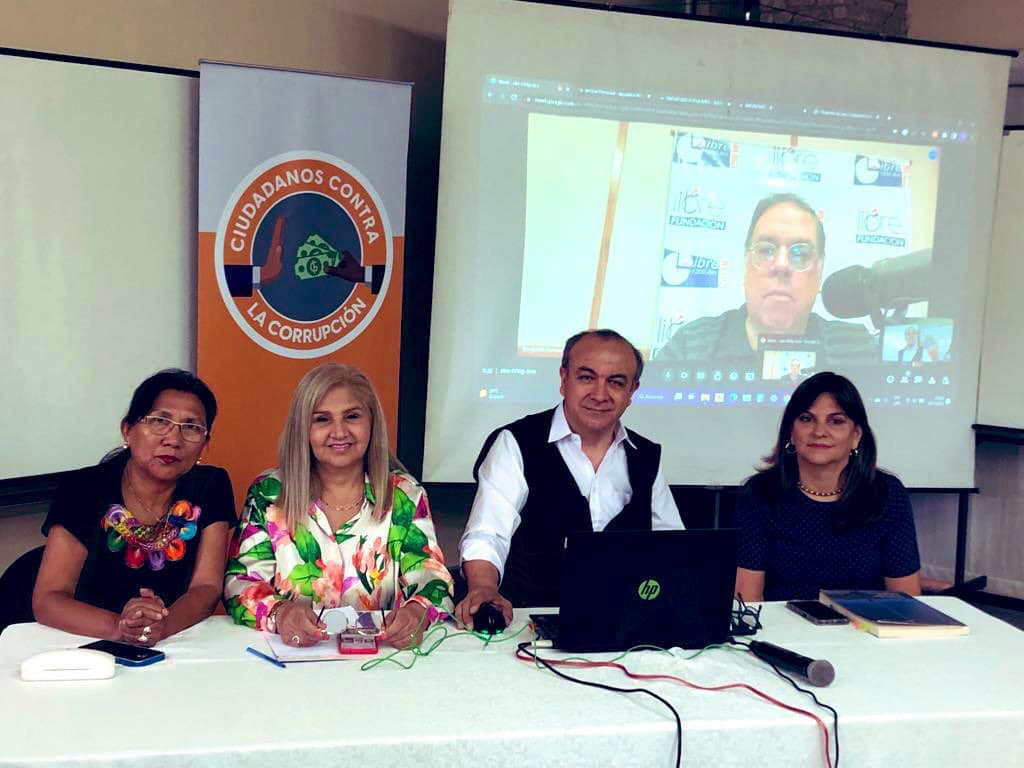 Presentan primera iniciativa popular con firma electrónica