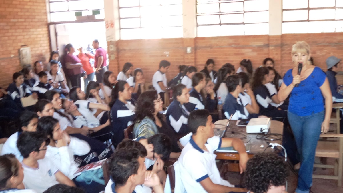 CAMPAÑA DE CONCIENCIACIÓN Y EDUCACIÓN EN DEMOCRACIA